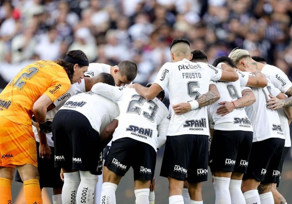 Elenco do Corinthians no Campeonato Brasileiro (foto: Reprodução/Redes Sociais)