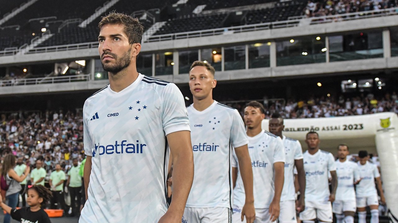 Cruzeiro se livrou da chance de rebaixamento à Série B (foto: Staff Images/Cruzeiro)