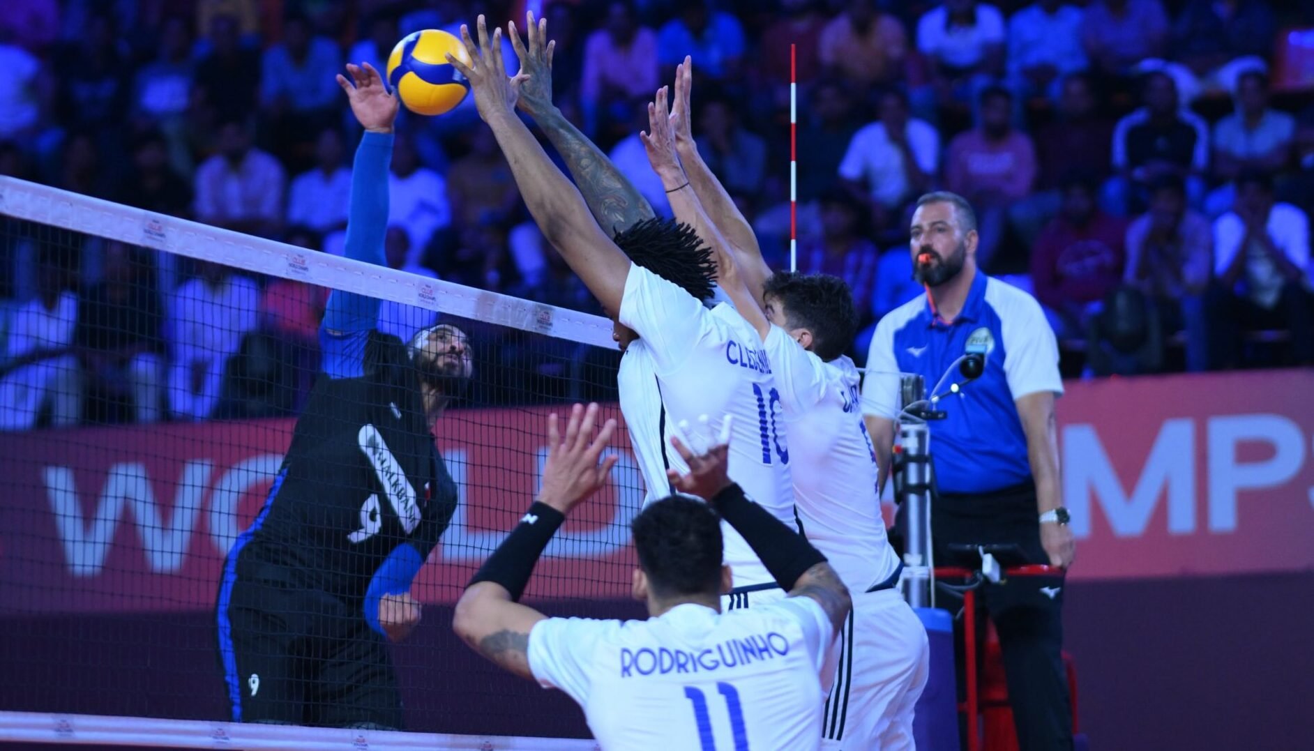 Cruzeiro perdeu e foi eliminado do Mundial de Clubes (foto: Divulgação)