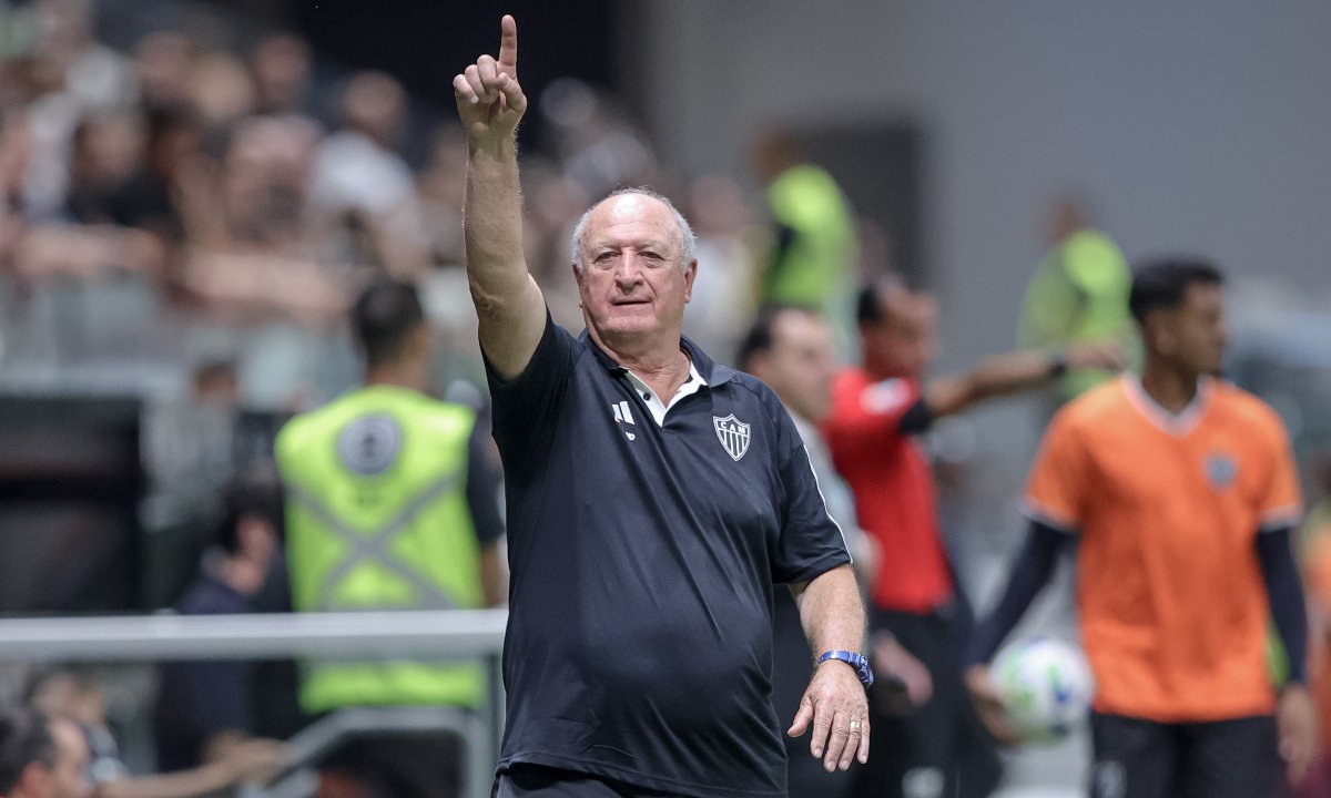 Felipão em jogo do Atlético na Arena MRV (foto: Pedro Souza/Atlético)