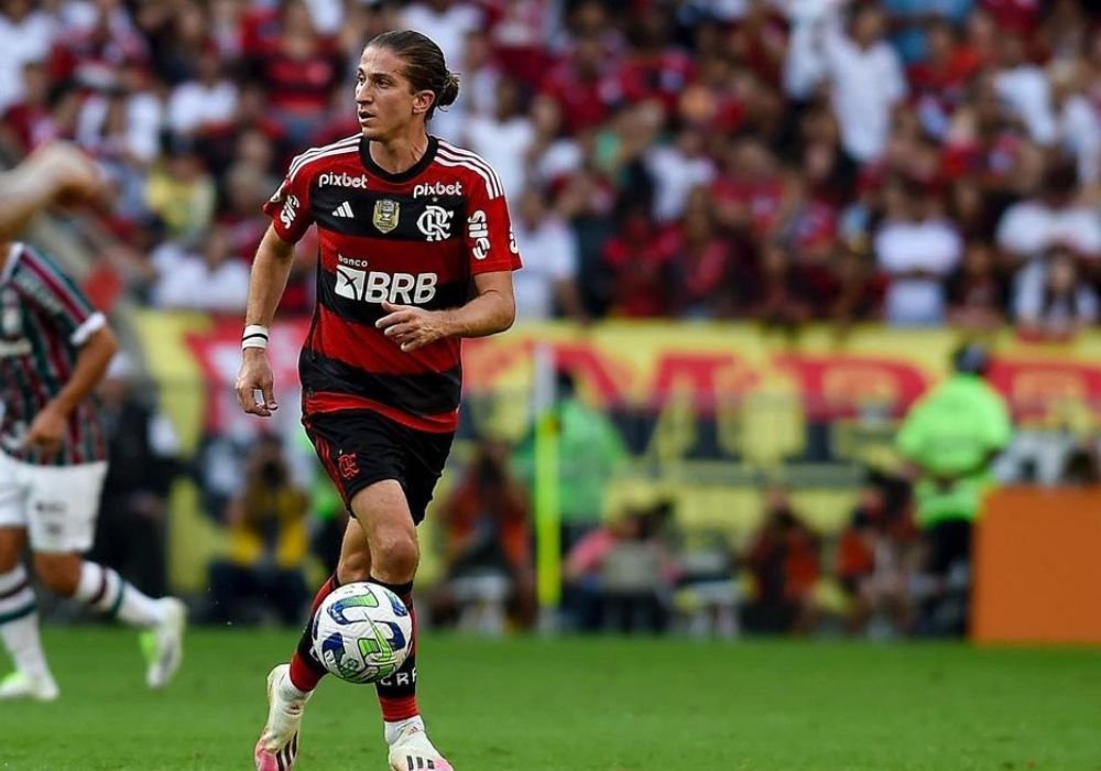 Filipe Luís pelo Flamengo (foto: Flamengo/Marcelo Cortes)