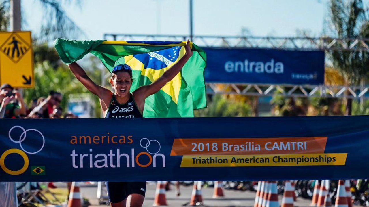 Luisa Baptista, triatleta brasileira (foto: Reprodução/Instagram)