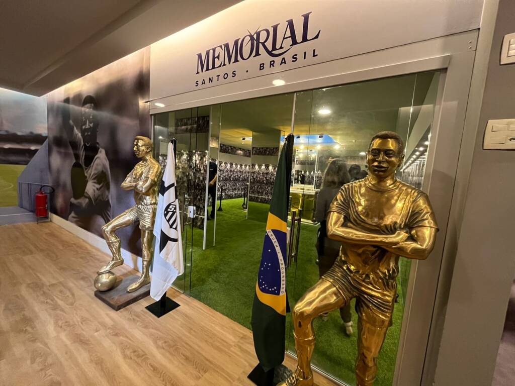 Mausoléu especial de Pelé - (foto: Rodrigo Matuck / Gazeta Press)