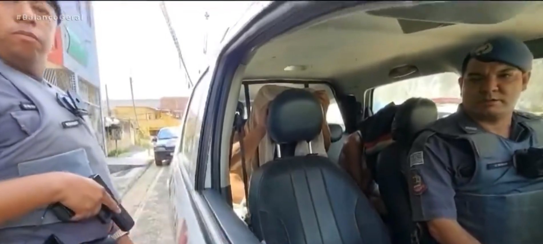 Marcelinho Carioca é libertado de sequestro (foto: Reprodução/Record)