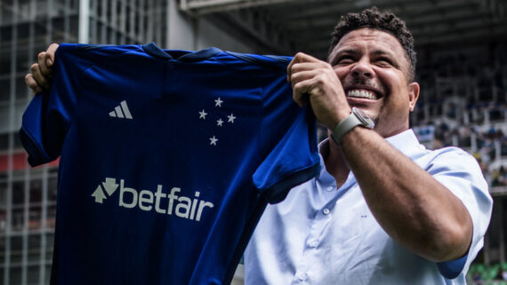 Betfair, patrocinadora do Cruzeiro (foto: Gustavo Aleixo/Cruzeiro)