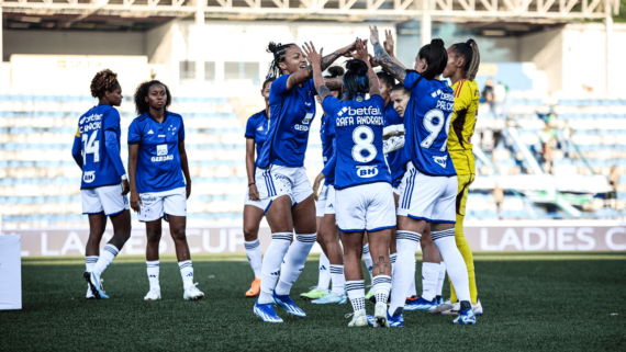 Jogadoras do Cruzeiro (foto: Gustavo Martins/Cruzeiro)