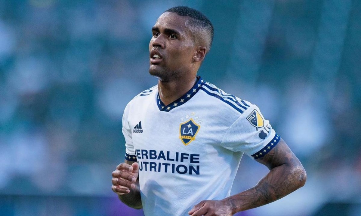 Douglas Costa pelo LA Galaxy, dos Estados Unidos (foto: Reprodução/Instagram)