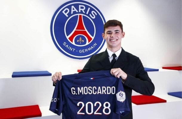 Gabriel Moscardo no PSG (foto: Reprodução/PSG)