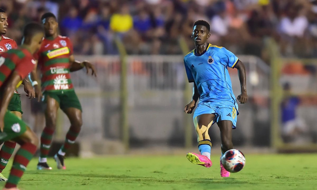 Jhosefer em ação pelo Cruzeiro na Copinha (foto: Staff Images/Cruzeiro)