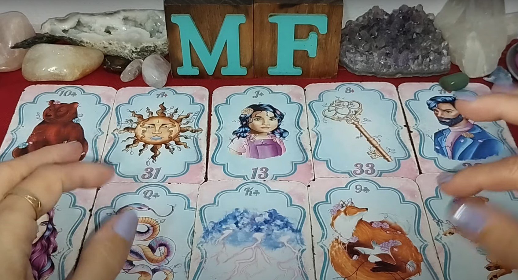 Taróloga (foto: Reprodução/YouTube)