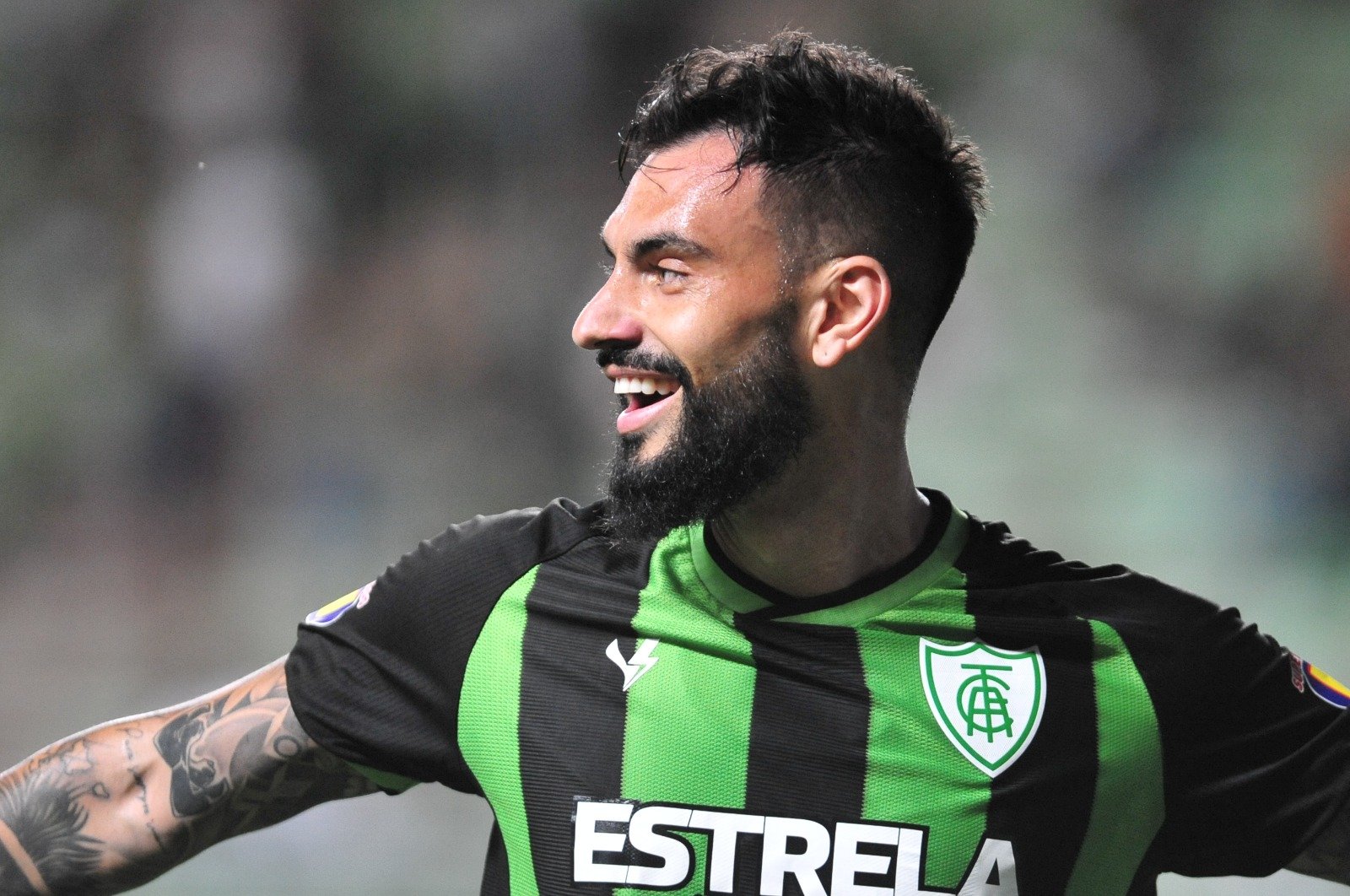 Mastriani fez cinco gols pelo América diante do Pouso Alegre (foto: Alexandre Guzanshe/EM D.A Press)