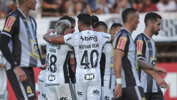 Último encontro entre Atlético e Democrata-GV, pelo Campeonato Mineiro de 2023, terminou com vitória do Galo por 3 a 0 (foto: Pedro Souza/Atlético)