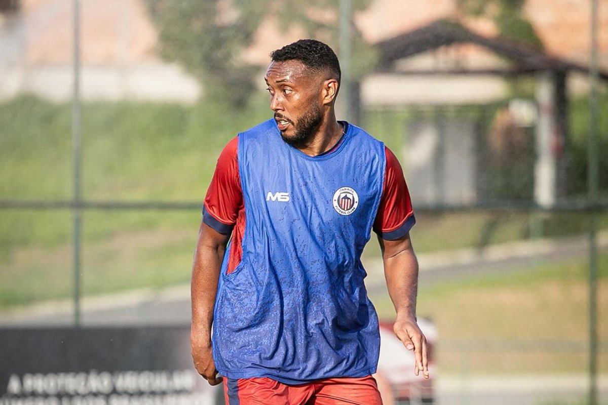 Claudinei, volante do Itabirito (foto: Giovanni Mendes / Itabirito)