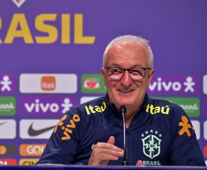 Dorival Junior na Seleção Brasileira (foto: Staff Images / CBF)
