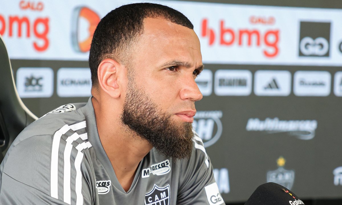 Everson em entrevista coletiva pelo Atlético (foto: Pedro Souza/Atlético)