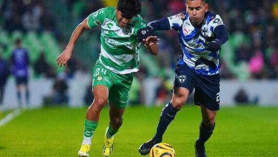 Monterrey e Santos Laguna no Campeonato Mexicano (foto: Divulgação/Liga MX)