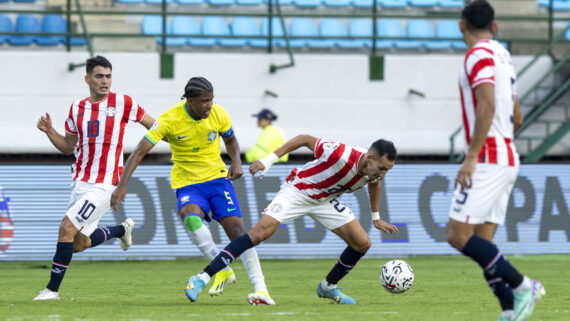 Brasil x Paraguai no Pré-Olímpico (foto: Joilson Marconne/CBF)
