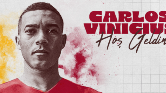 Atacante Carlos Vinícius (foto: Divulgação/Galatasaray)