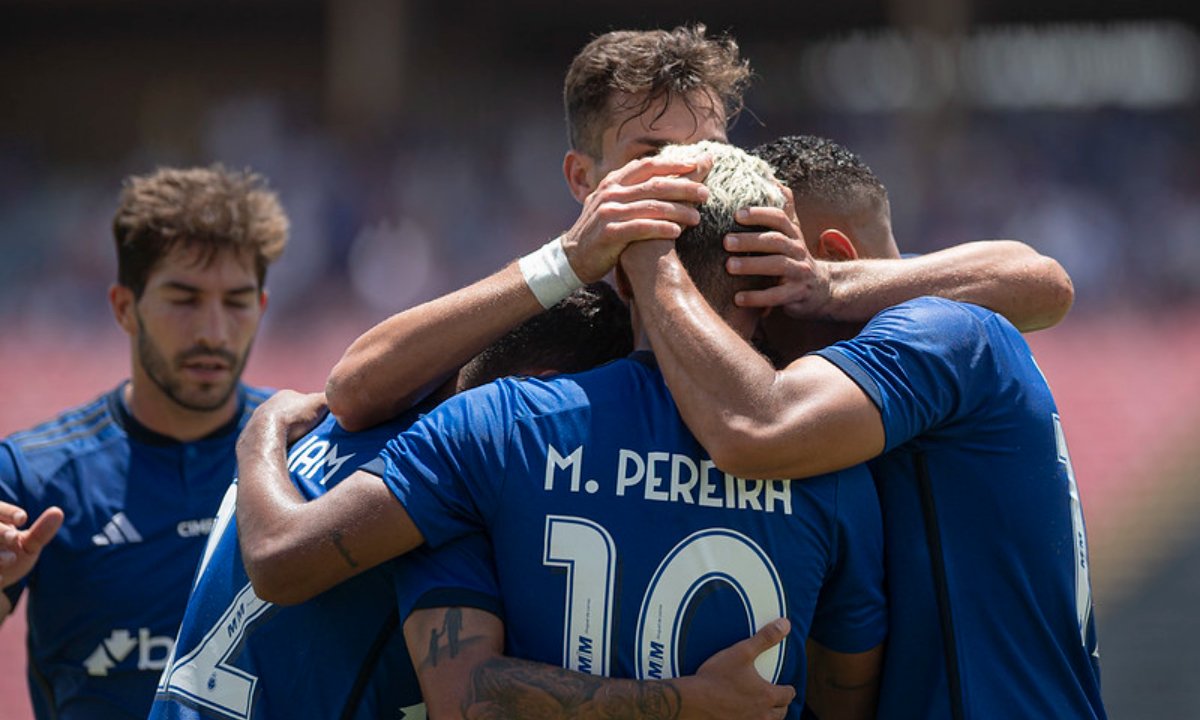 Jogadores do Cruzeiro comemoram gol (foto: Staff Images/Cruzeiro)