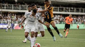 Santos é surpreendido pelo Novorizontino em plena Vila Belmiro - Crédito: 