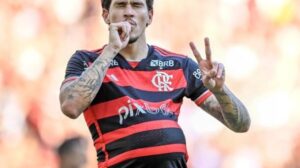 Pedro marcou o primeiro gol do Flamengo sobre o Fluminense - Crédito: 