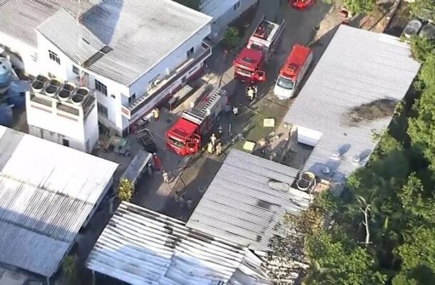 Dia 8 de fevereiro estará marcado na história por conta do incêndio no CT do Flamengo (foto: Foto: Reprodução TV)