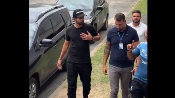 Diego Costa (foto: Foto: Reprodução de vídeo Twitter Grêmio)