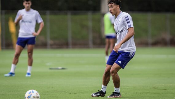 Japa em treino do Cruzeiro (foto: Gustavo Aleixo/Cruzeiro)