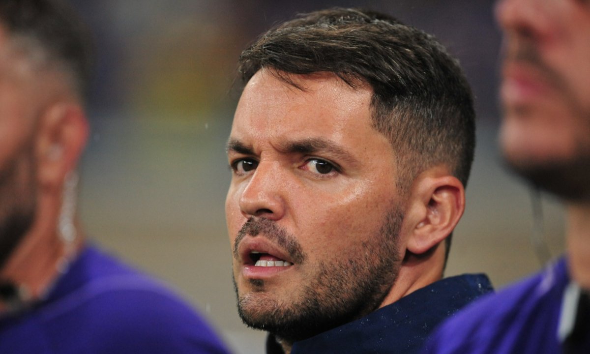 Larcamón em jogo do Cruzeiro (foto: Alexandre Guzanshe/EM/D.A.PRES)