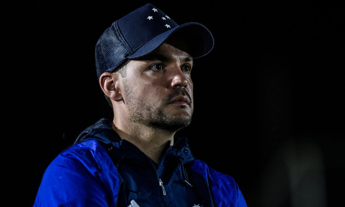 Larcamón, ex-técnico do Cruzeiro (foto: Gustavo Aleixo/Cruzeiro)