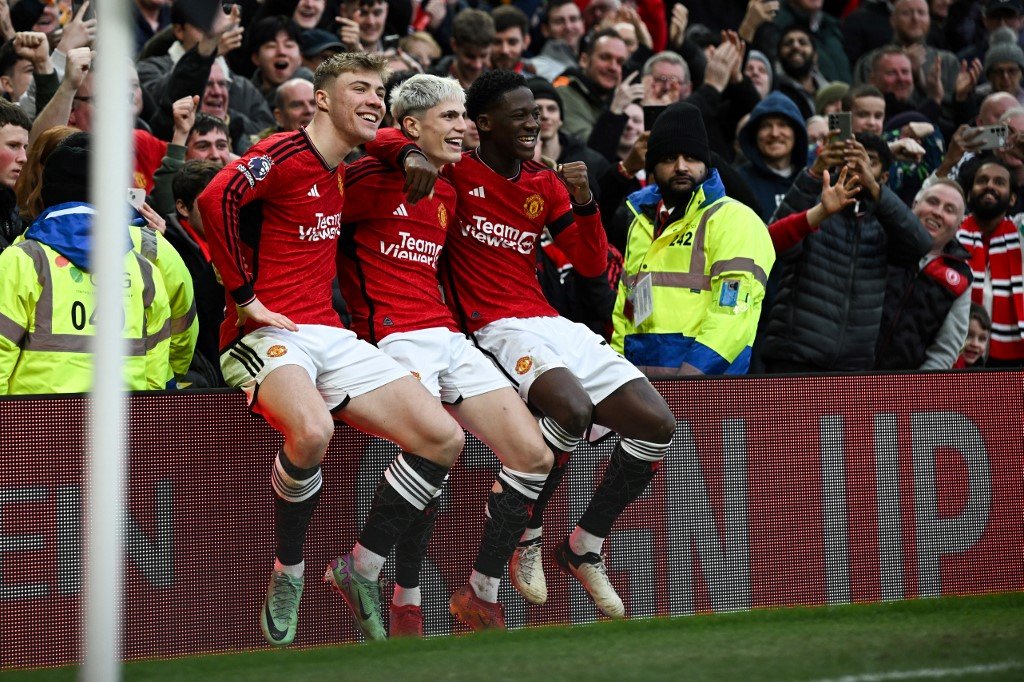 Jogadores do Manchester United (foto: Paul Ellis/AFP)