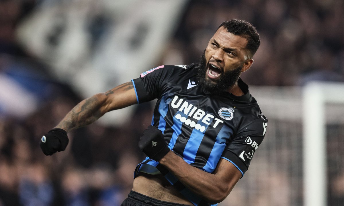 Thiago comemorando gol pelo Club Brugge (foto: BRUNO FAHY/AFP)