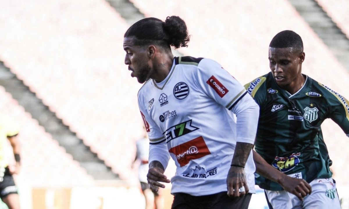 Athletic e Uberlândia em jogo (foto: Divulgação/Athletic)