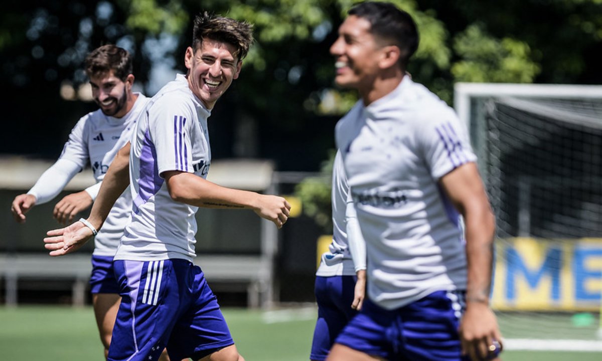 Villalba em treino do Cruzeiro (foto: Gustavo Aleixo/Cruzeiro)