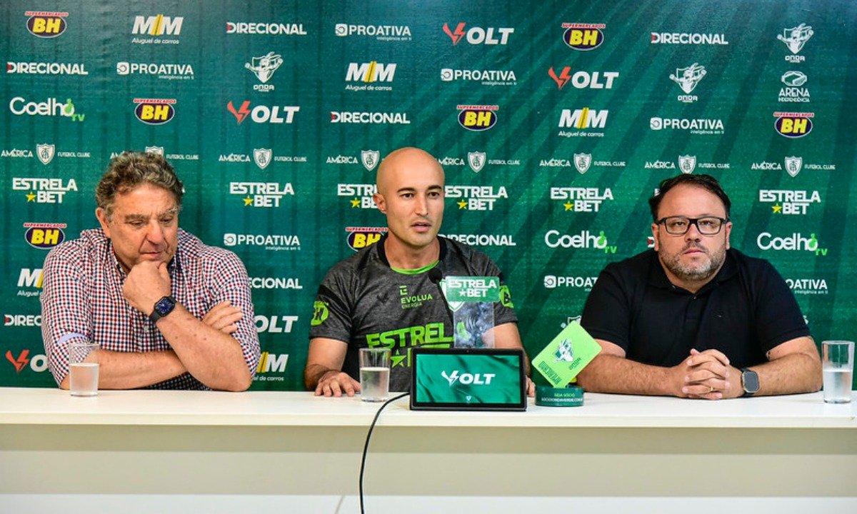 Marcus Salum, Cauan de Almeida e Fred Cascardo (foto: Mourão Panda/América)