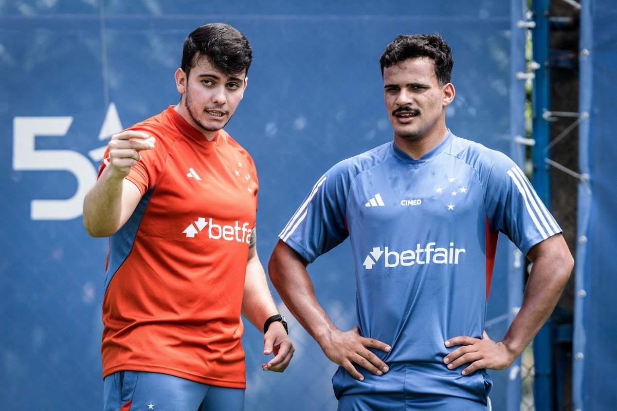 Kaiki Bruno no treino do Cruzeiro - (foto:  Gustavo Aleixo/Cruzeiro)