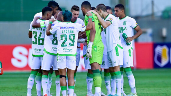 América em jogo do Campeonato Mineiro (foto: Mourão Panda/América)