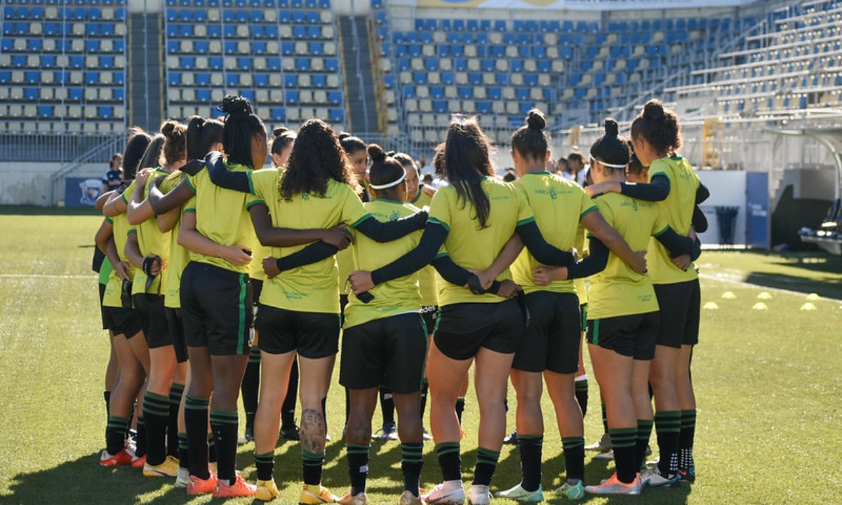 América feminino (foto: Mourão Panda/América)