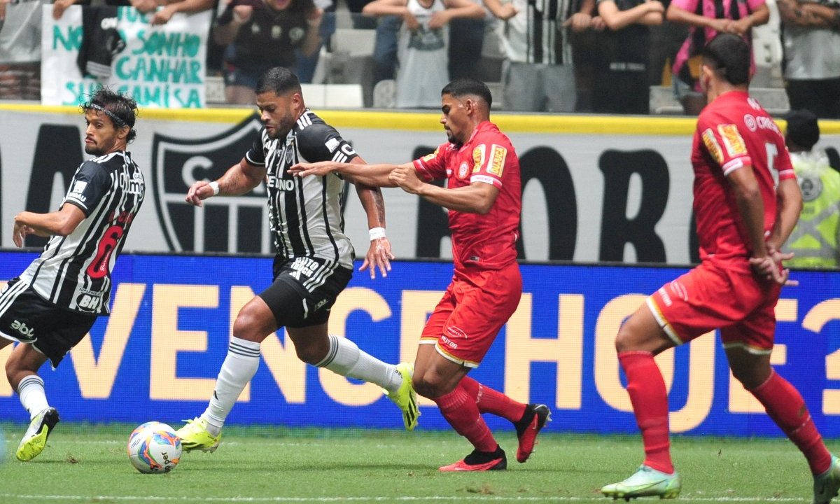 Atlético e Tombense ficaram no empate na Arena MRV (foto: Alexandre Guzanshe/EM/DA.Press)