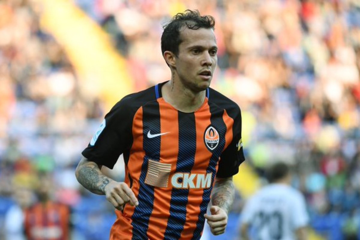 Bernard pelo Shakhtar Donetsk (foto: Reprodução/Twitter)