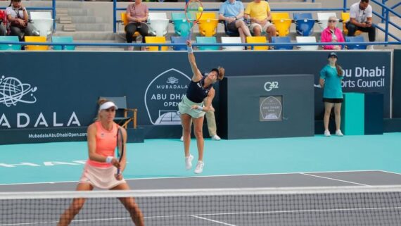 Bia Haddad e Luisa Stefani no WTA 500 de Abu Dhabi (foto: Reprodução/Redes Sociais)