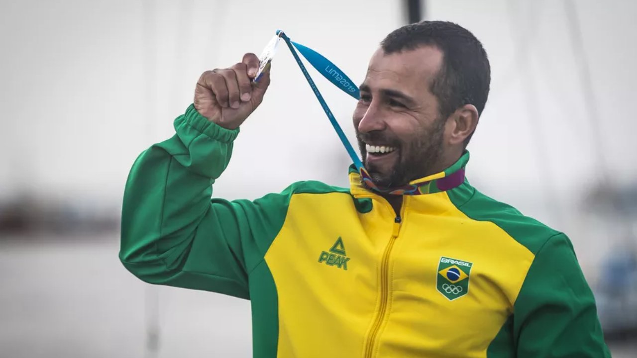 Bruno Fontes, velejador brasileiro (foto: Jonne Roriz/COB)