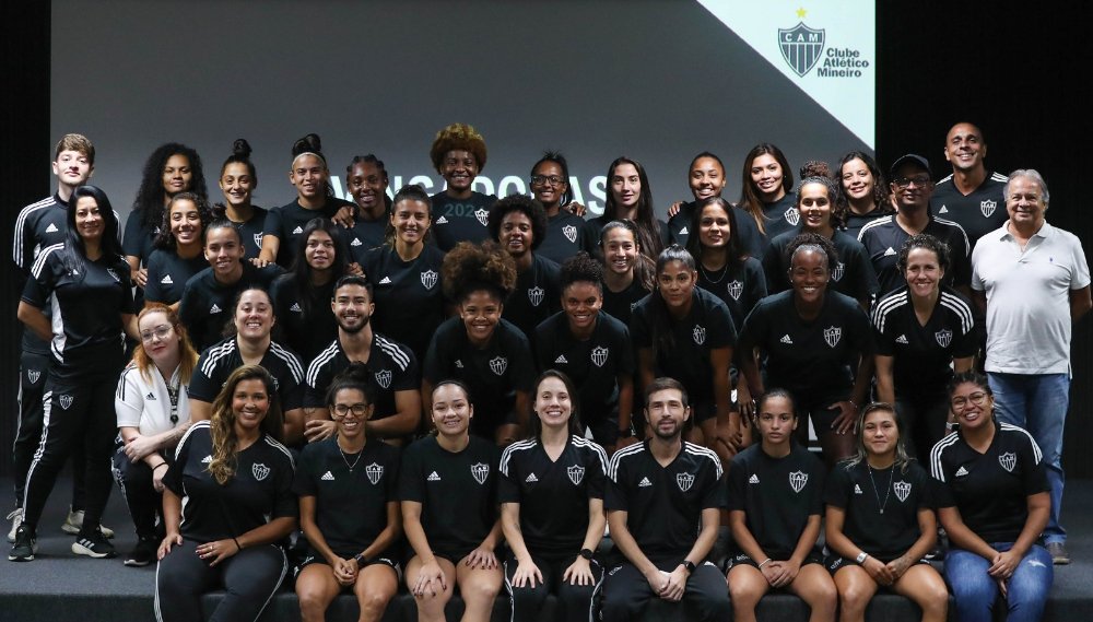 Grupo do futebol feminino do Atlético para 2024 (foto: Divulgação/Atlético)