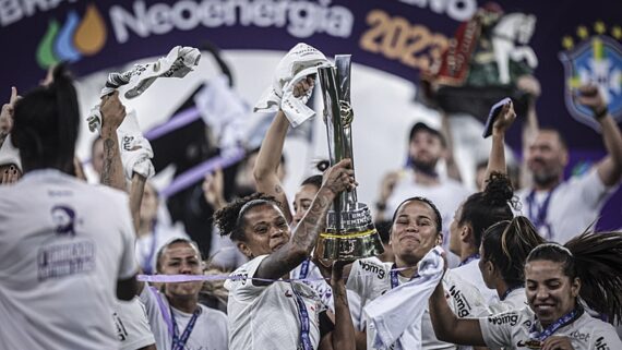 Corinthians conquistou o Brasileiro Feminino de 2023 (foto: Cris Mattos/CBF)