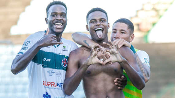 Ipatinga venceu o Democrata-GV por 2 a 0 na sétima rodada do Campeonato Mineiro (foto: Eude Aerton/Ipatinga)