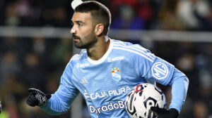 Martin Cauteruccio, atacante uruguaio de 36 anos do Sporting Cristal - Crédito: 