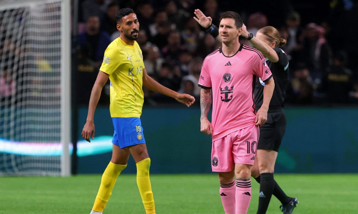 Amistoso entre Al-Nassr e Inter Miami (foto: AFP)