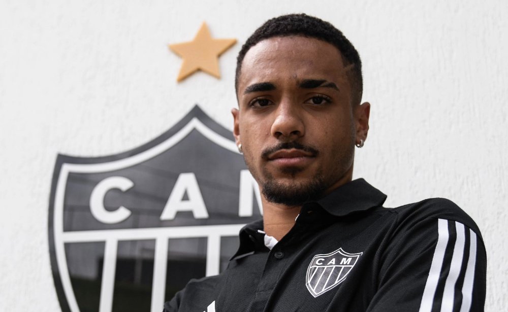 Rômulo, zagueiro do Atlético (foto: Pedro Souza/Atlético)