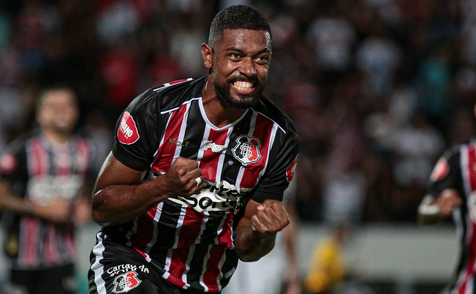 Jogador do Santa Cruz (foto: Rafael Melo/Santa Cruz)