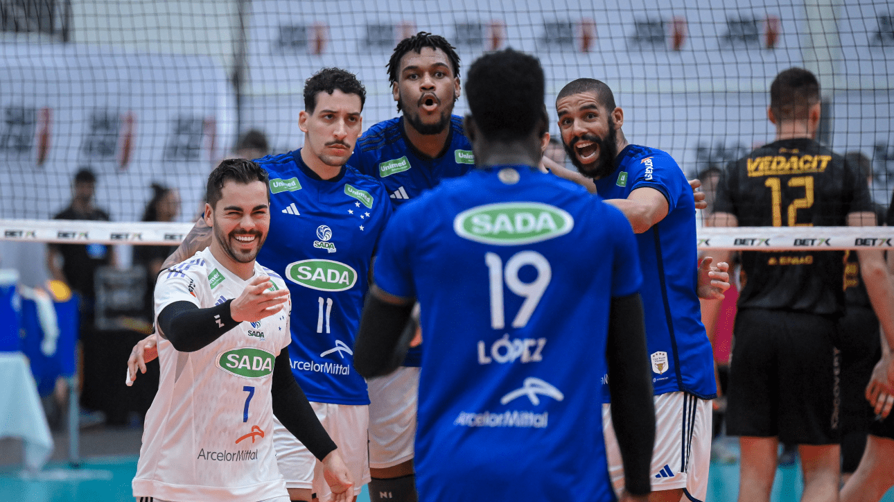 Jogadores de vôlei do Cruzeiro (foto: Agência i7/Sada Cruzeiro)